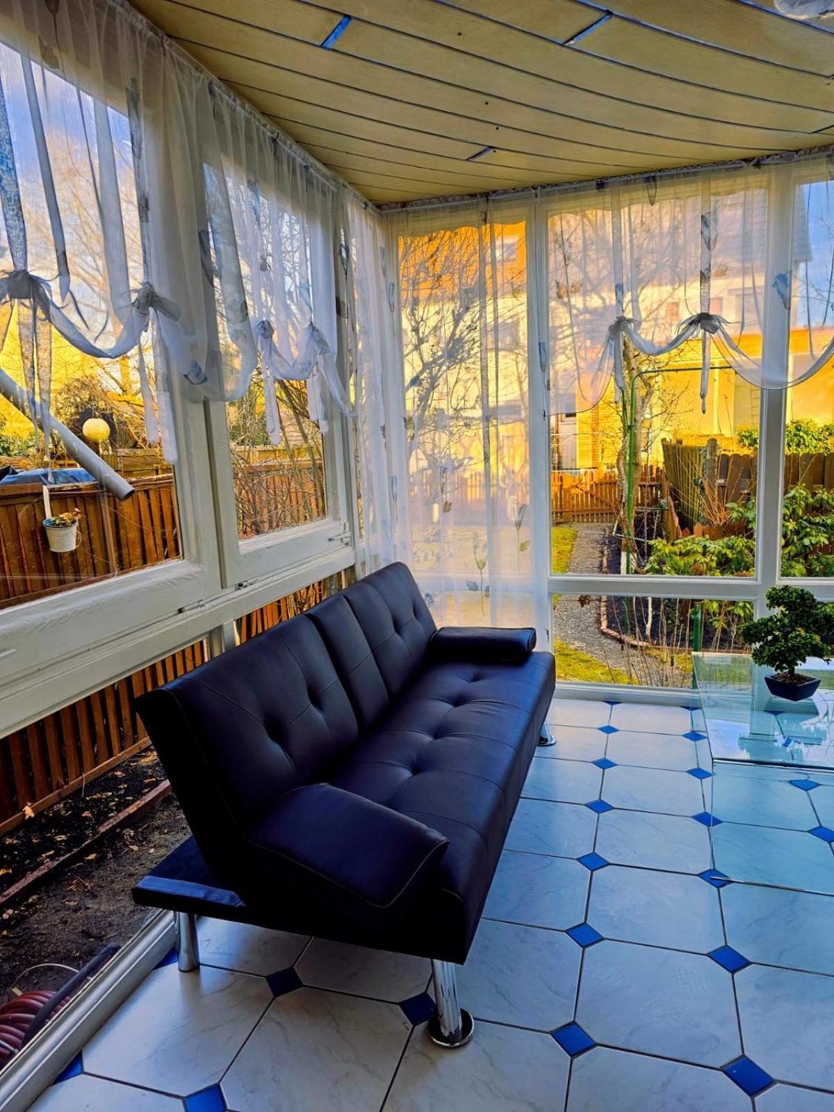 B&R Ferienhaus In Der Naehe Des Flughafens Нюрнберг Екстериор снимка